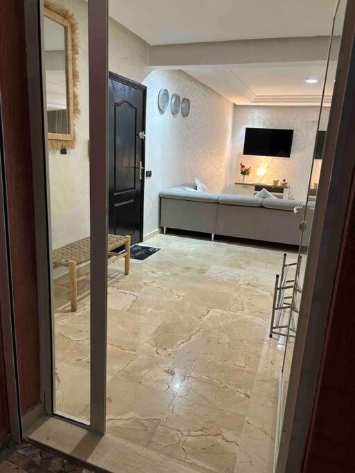 Appartement Haut Standing 3 Chambres Avec Terasse Quartier Gueliz Hivernage A Marrakech I19 Marrakesh Exteriör bild